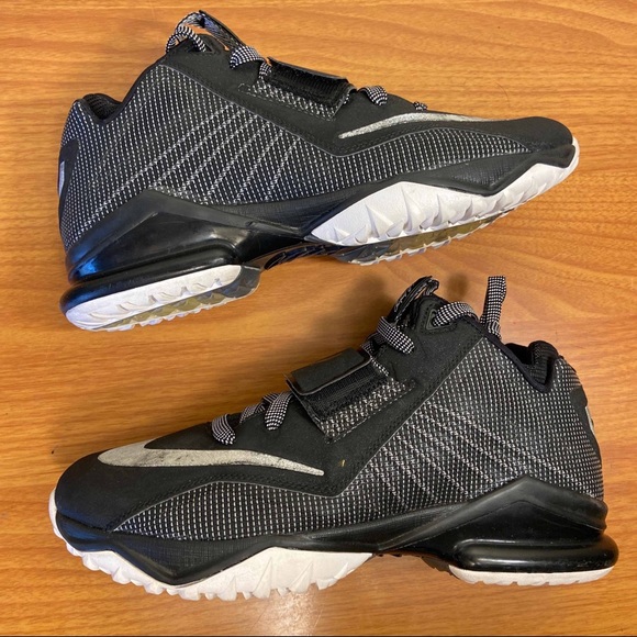 Nike CJ Zoom Trainer - Picture 2 of 9